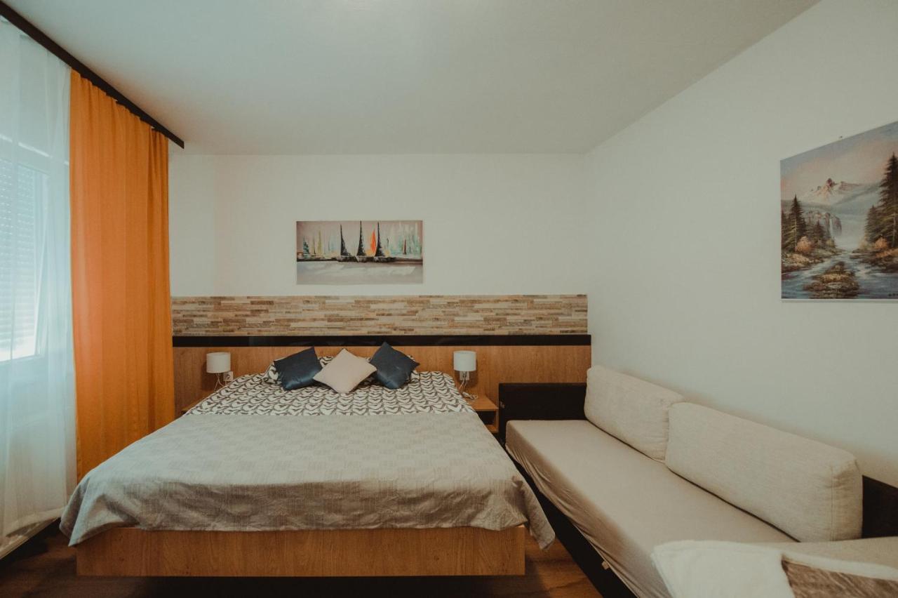 Apartman Lovric Ðakovo Εξωτερικό φωτογραφία